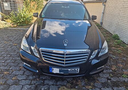 Mercedes-Benz E 350 CDI T BlueEFFICIENCY AVANTGARDE AVANTGARDE