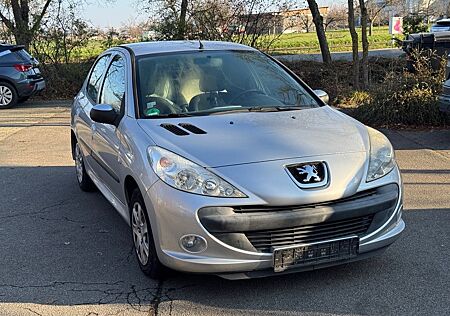 Peugeot 206 1.4 75 -