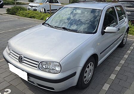 VW Golf Volkswagen 1.6 Automatik