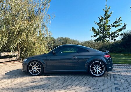 Audi TT Coupe 2.0 TFSI S tronic quattro -