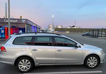 VW Passat Variant Volkswagen 2.0 BlueTDI DSG Comfortline V...