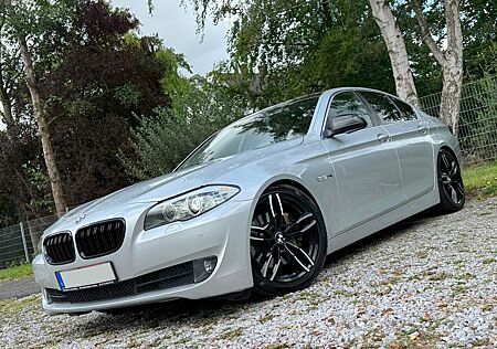 BMW 530 d Lim.|HINGUCKER|NAVI*LEDER*XENON*HUD*TÜV**