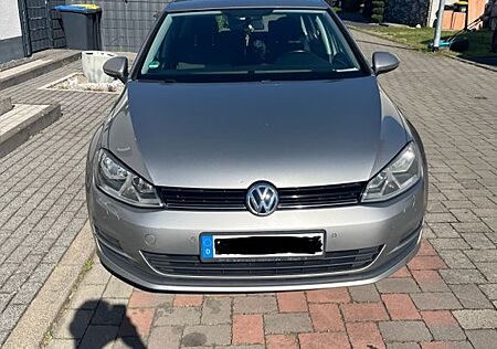 VW Golf Volkswagen 1.6 TDI BMT Comfortline Comfortline