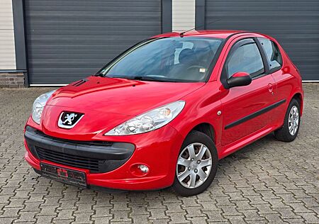 Peugeot 206 + 1.4 Basis Klima TÜV 01/27