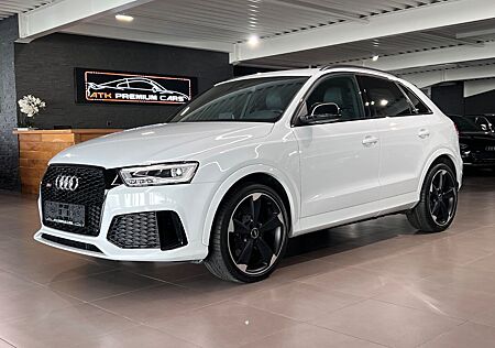 Audi RS Q3 RSQ3 2.5TFSI S tronic quattro AHK PANO NAVI KEYL