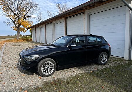 BMW 116i Scheckheftgepflegt !