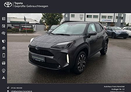 Toyota Yaris Cross Hybrid FWD Team Deutschland