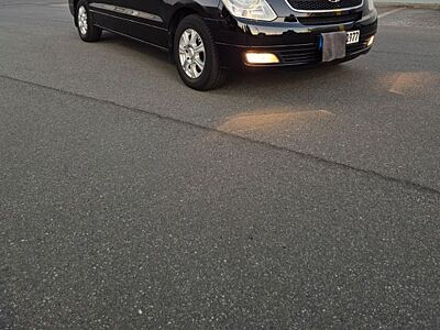 Hyundai H-1 Starex