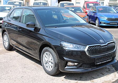 Skoda Fabia TSI 115 DSG Alu PDC+Kame Sitzh Klima SOFOR