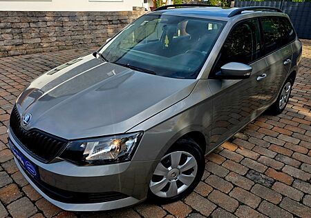 Skoda Fabia Combi Active 1. HAND