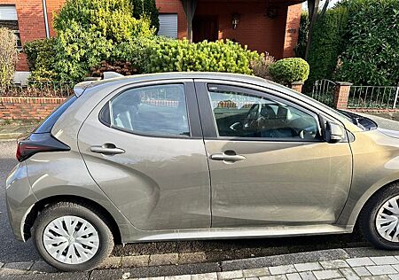Toyota Yaris 1.0-l-VVT-i Comfort Comfort