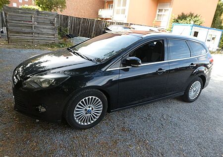 Ford Focus Turnier Champions Edition
