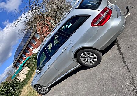 Mercedes-Benz E 200 CDI T BlueEFFICIENCY AVANTGARDE AVANTGARDE