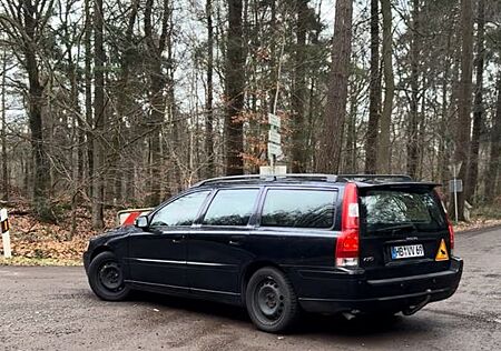 Volvo V70 2.4D Summum Summum