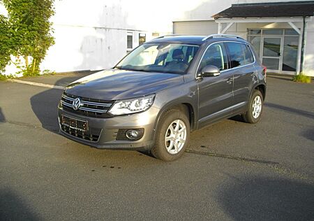 VW Tiguan Volkswagen 2.0 TDI 130kW DSG 4MOT BMT Sport & Style