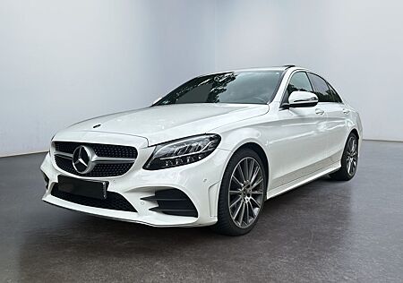 Mercedes-Benz C 300 d 4Matic * AMG LINE *