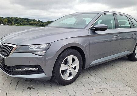 Skoda Superb COMBI AMBITION 1.5 TSI 110kW 6-Gang