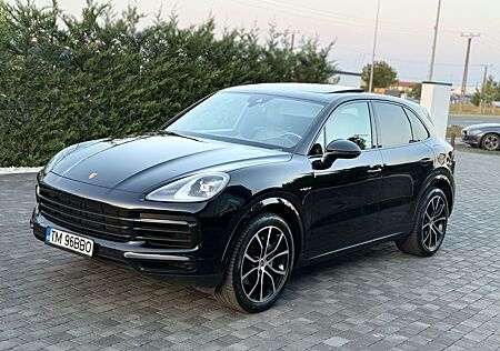 Porsche Cayenne E-Hybrid Platinum Edition Platinum E...