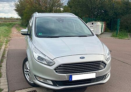 Ford Galaxy 2,0 EcoBoost Titanium Automatik Titanium