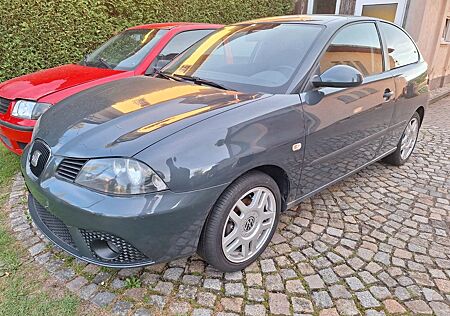 Seat Ibiza 1.4 16V 55kW Sport Edition Klima Sport...