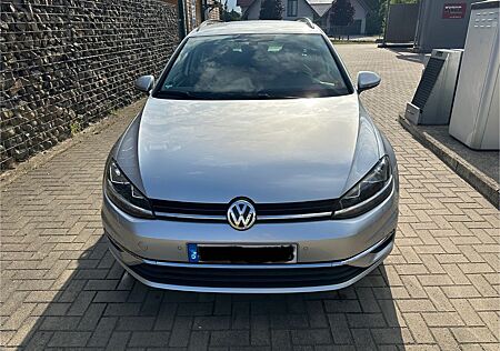VW Golf Volkswagen 2.0 TDI DSG Variant Zahnriemen bei