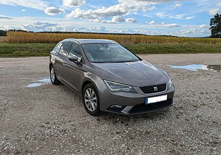 Seat Leon ST Style 1.4 TGI 103kW - PANO, NAVI, SPORT