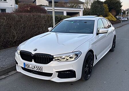 BMW 530d xDrive A - M Paket Garantie