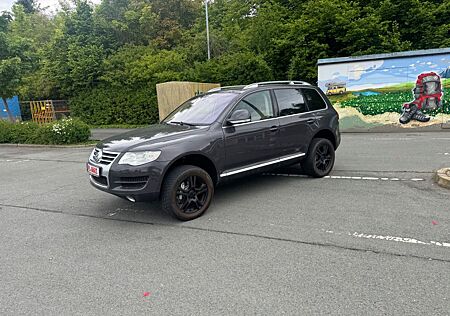VW Touareg Volkswagen 3.0 V6 TDI*4X4*188948*km*