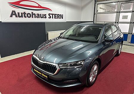 Skoda Octavia Combi Kamera*Navi*LED*PDC*Carplay*