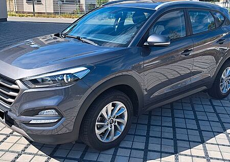 Hyundai Tucson blue 1.7 CRDi Trend 2WD, NAVI, TEMPO,CAM