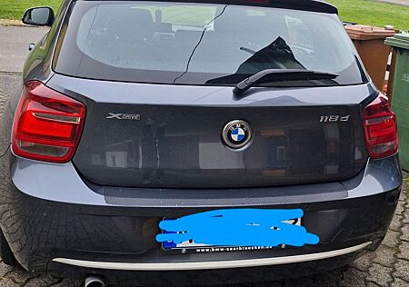 BMW 118d Coupé - xDrive