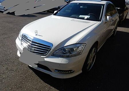 Mercedes-Benz S 350 CGI AMG mit CarPlay