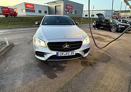 Mercedes-Benz E 350 E 350d AMG Line Autom. AMG Line