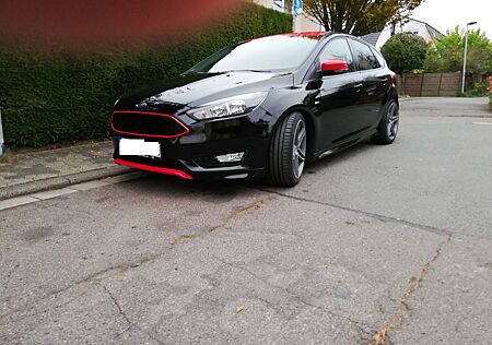 Ford Focus 1,0 EcoBoost 92kW ST-Line ST-Line