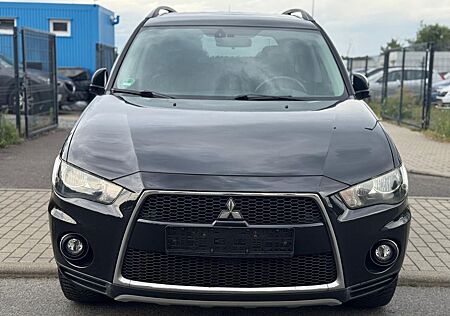 Mitsubishi Outlander Invite 1.Hand/70 TKM