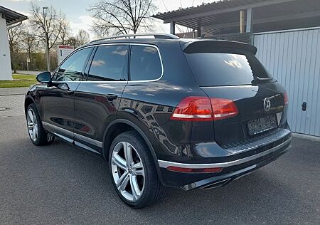 VW Touareg Volkswagen 3.0 V6 TDI SCR Tiptr. Terrain Tech -