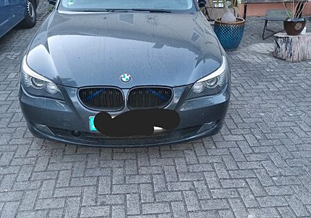 BMW 540i