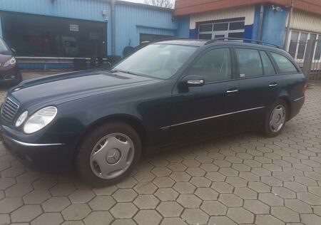 Mercedes-Benz E 320 T AVANTGARDE Avantgarde