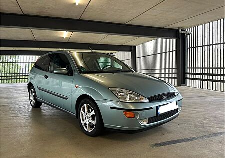 Ford Focus 1.8 Trend Klima