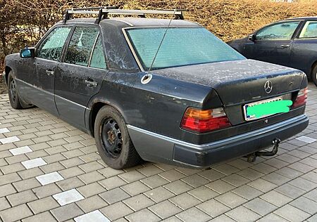 Mercedes-Benz 200
