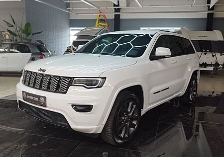 Jeep Grand Cherokee -Limited 4x4 BLACK EDITION AHK