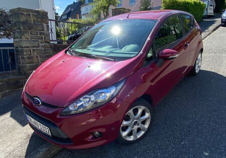 Ford Fiesta TüV Neu