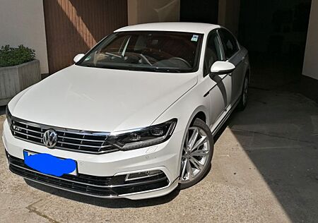 VW Passat Volkswagen 2.0 TDI SCR 140kW DSG BMT 4MOT Highli...