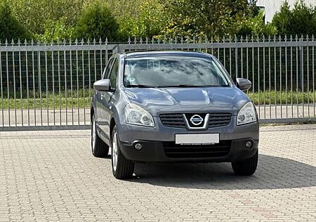 Nissan Qashqai 2.0/PANO/MFL/TEMP./AHK