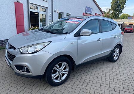 Hyundai ix35 ix35Premium4WD,Automatik,Leder,Panoramadach,Navi