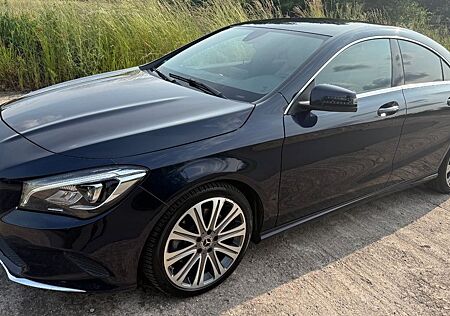 Mercedes-Benz CLA 250 7GANG LED NAVI LEDER SERVICE NEU