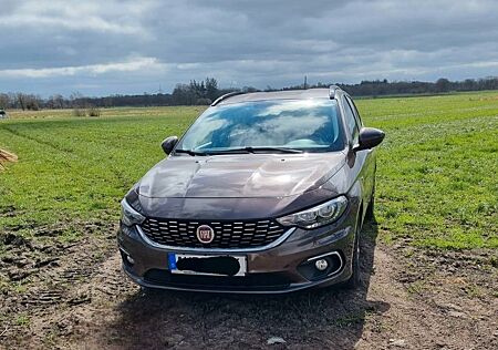 Fiat Tipo 1.6 MultiJet LOUNGE DCT LOUNGE