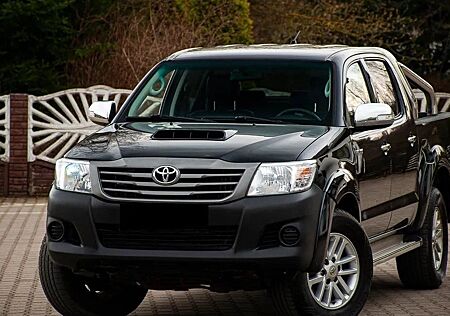 Toyota Hilux 3.0 D-4D Autm. Double Cab
