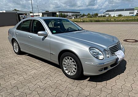 Mercedes-Benz E 280 ELEGANCE Top gepflegt