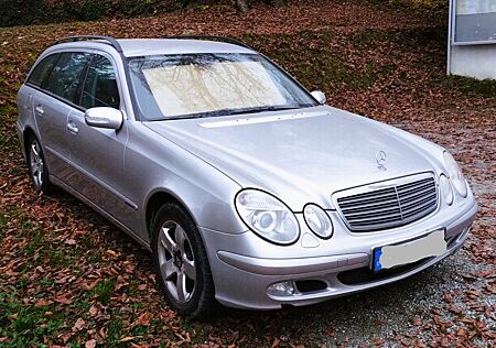 Mercedes-Benz E 220 CDI T CLASSIC Classic